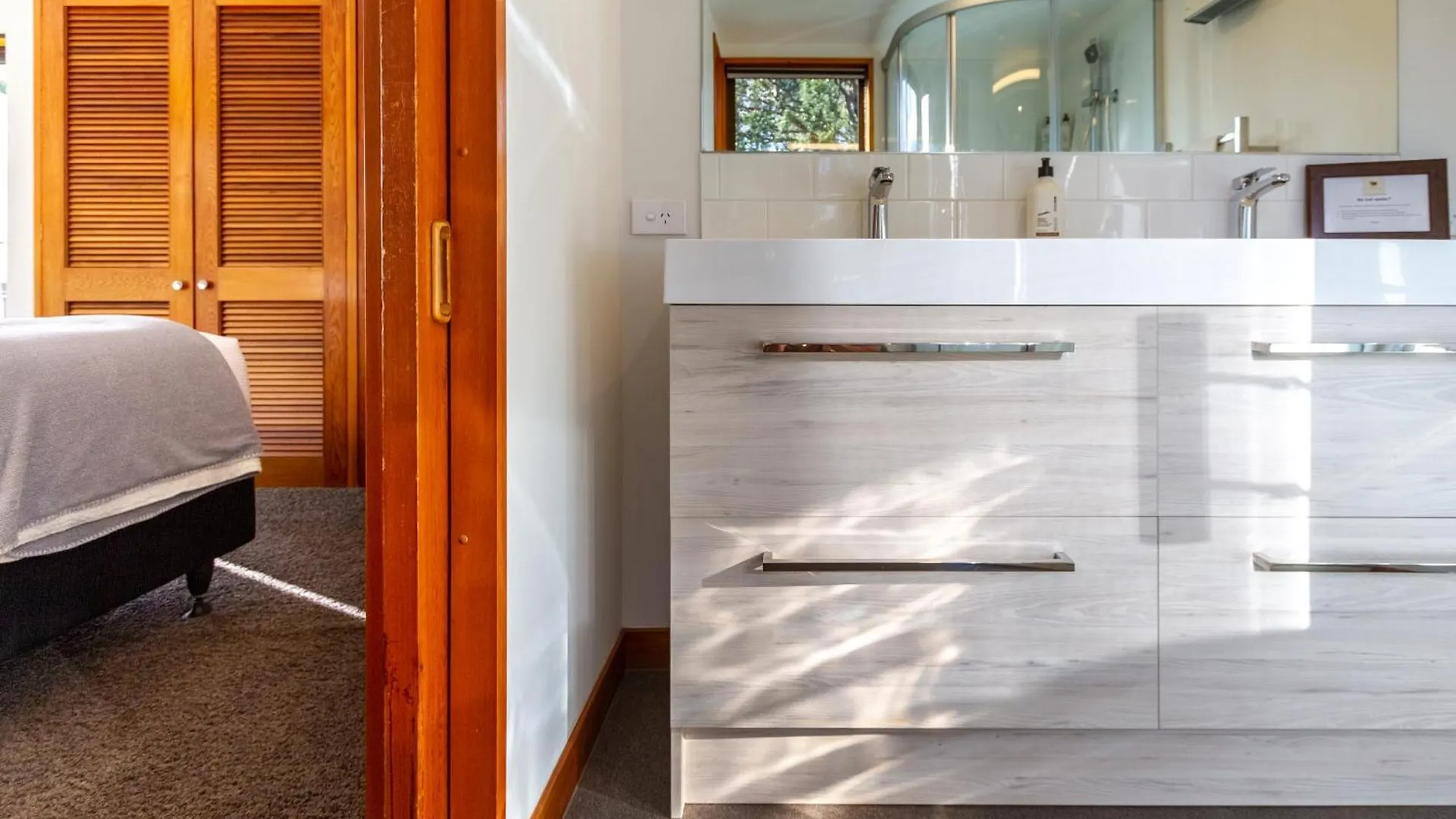 Sherwood Lodge 4-Bedroom Holiday Home With Spectacular Views Christchurch 0*,